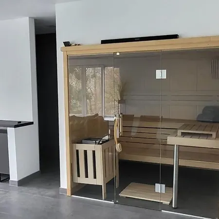 Apartamento S Bazenem A Saunou Kadaň
