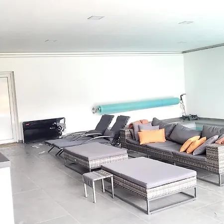 S Bazenem A Saunou Lejlighed *