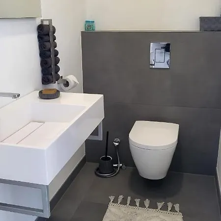 S Bazenem A Saunou Apartamento *
